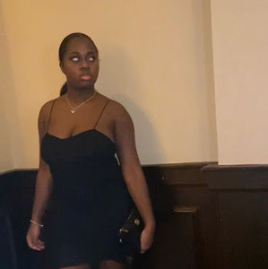 Meet your Posher, Kayla